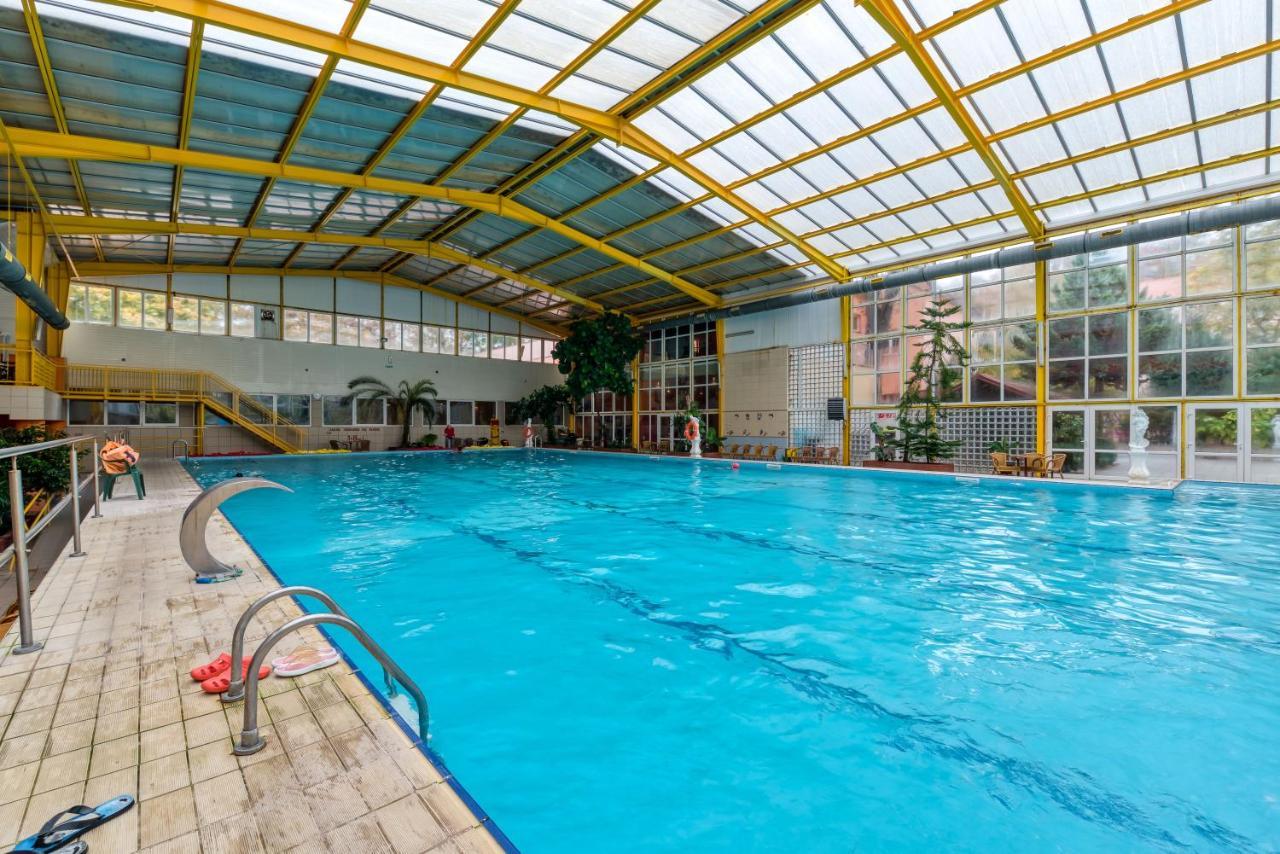 Hotel Gracja Gorzów Wielkopolski Exteriör bild